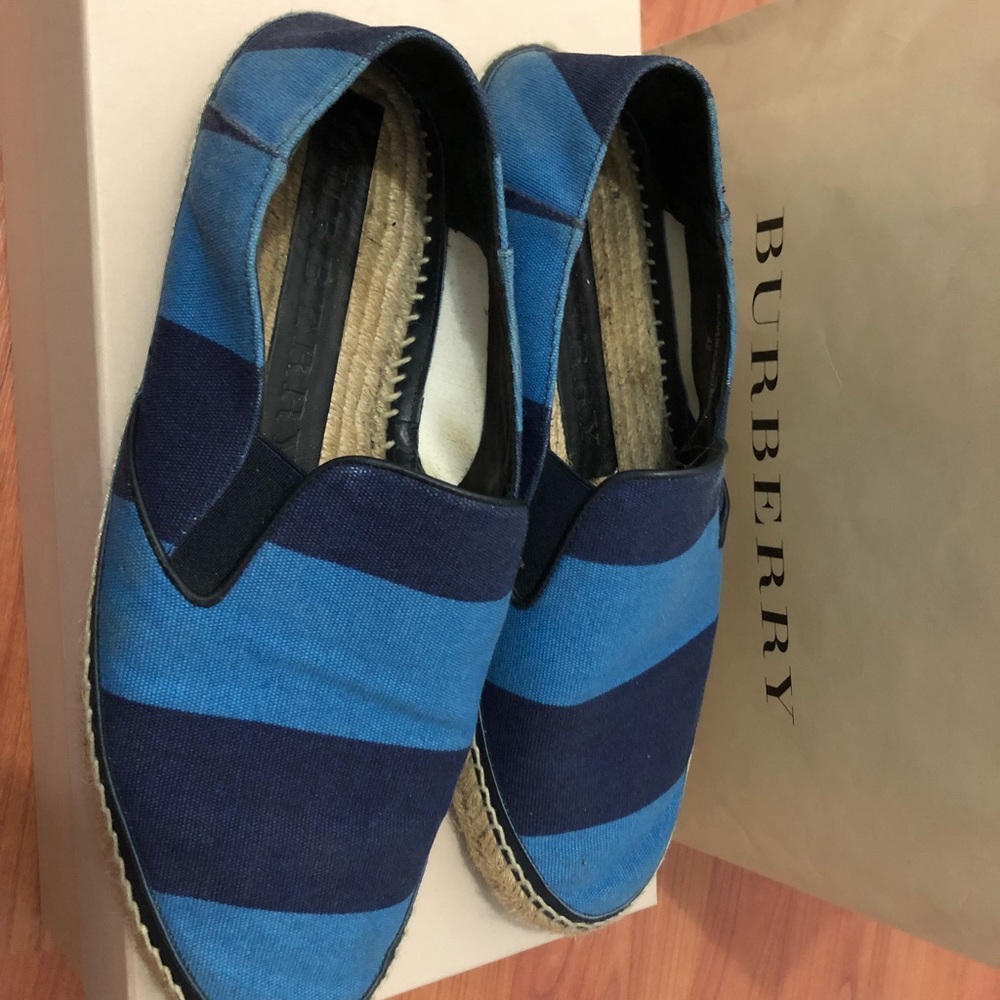 Burberry shoes -used 9 - the best deal